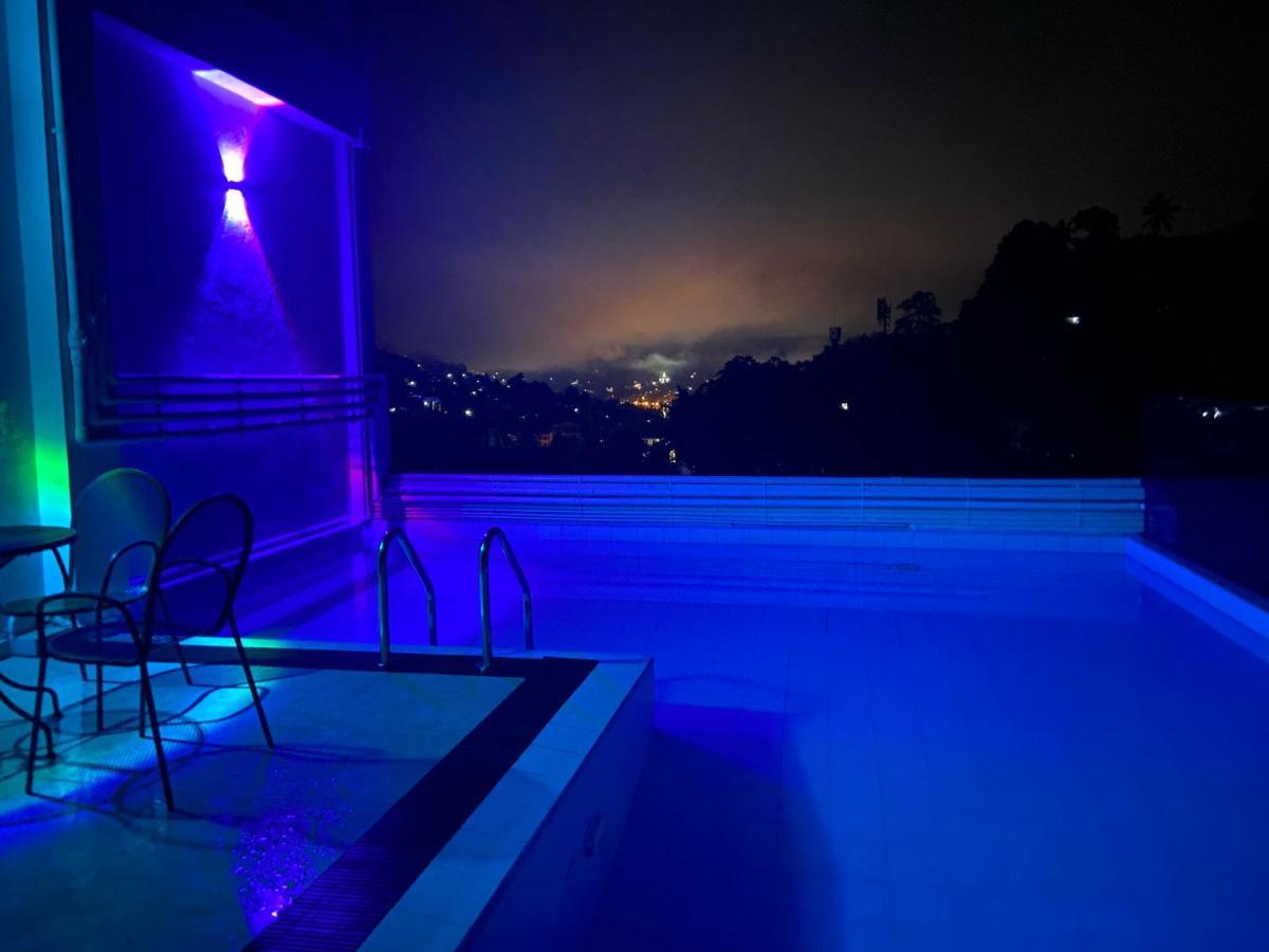 Aurelia Inn Канди Экстерьер фото